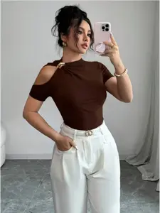 Women's short-sleeved metal decorative hollow solid color fashion Casual Top T-shirt Womenswear