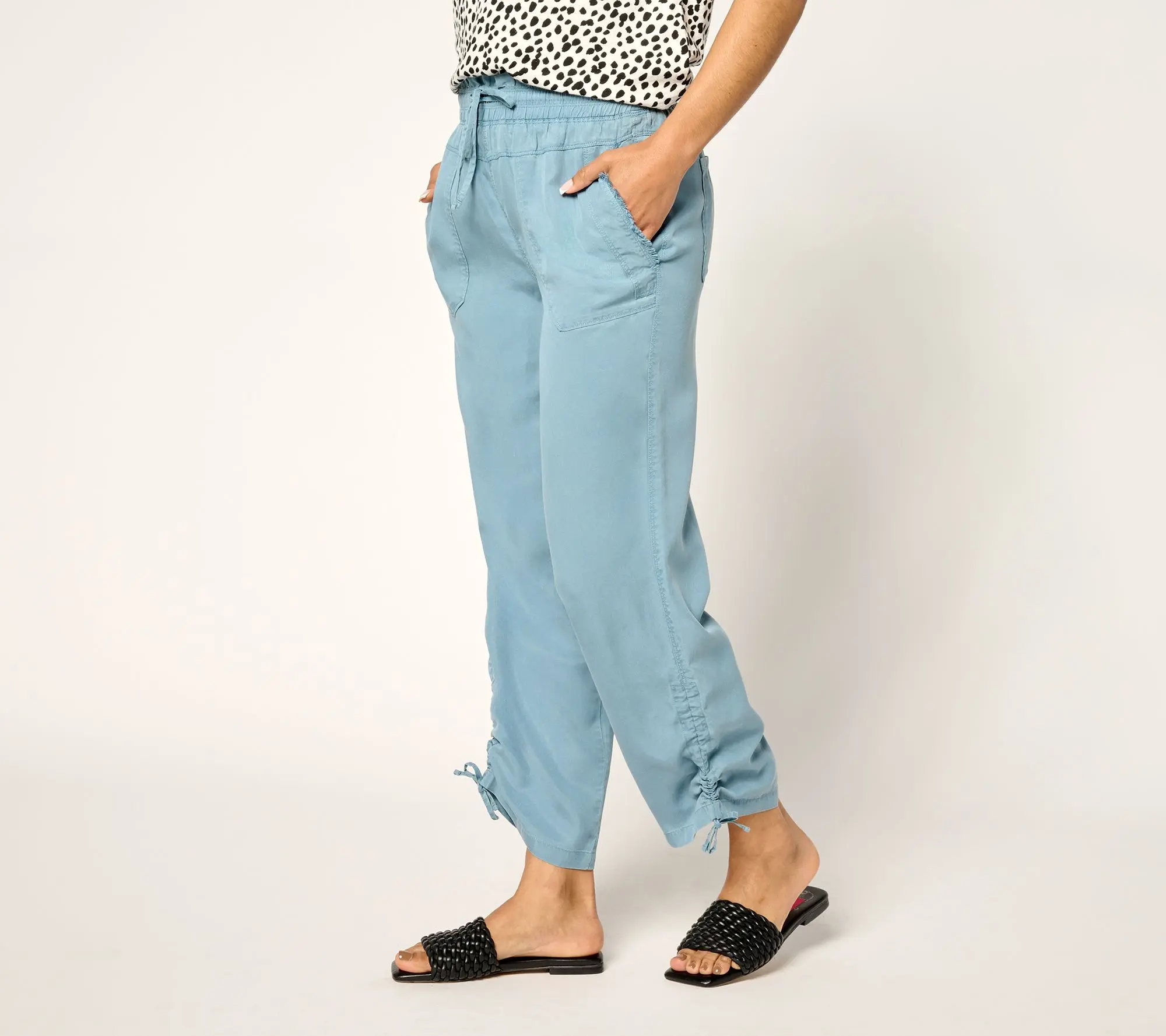 LOGO by Lori Goldstein Petite Ruched Ankle Pants