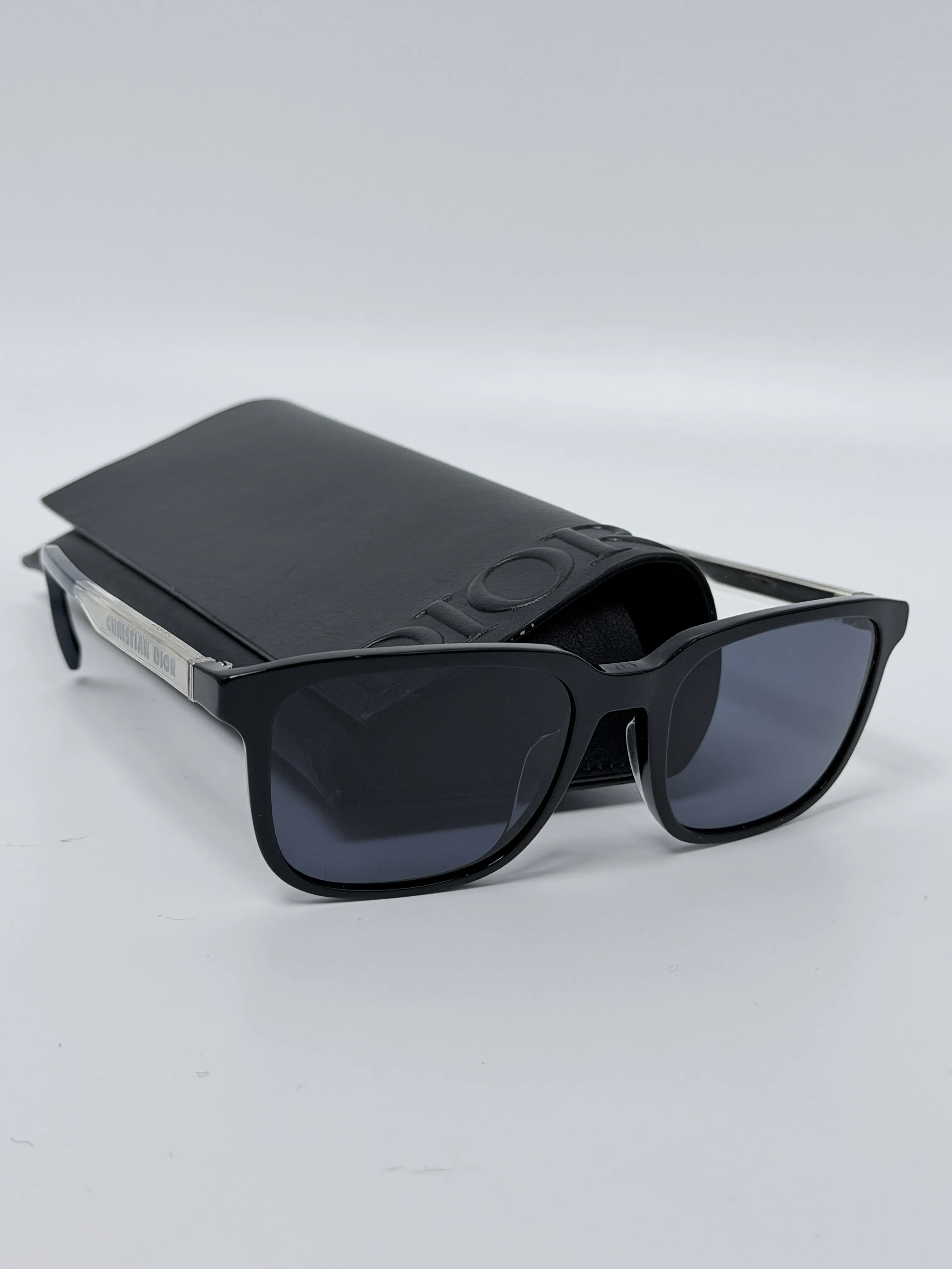 Pre-owned Christian Dior DiorTag SU 10B0 Black Square Sunglasses DR001S