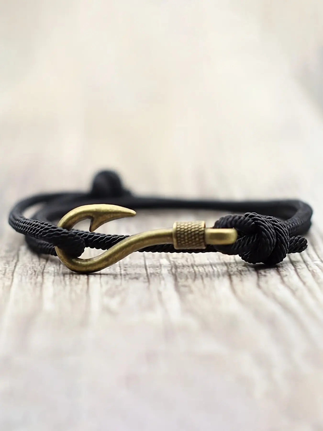 Fashionable retro fish hook anchor chain bracelet jewelry, with double-layer adjustable milan rope, unisex braided bracelet, is an ideal choice for sailing adventures and gifts
