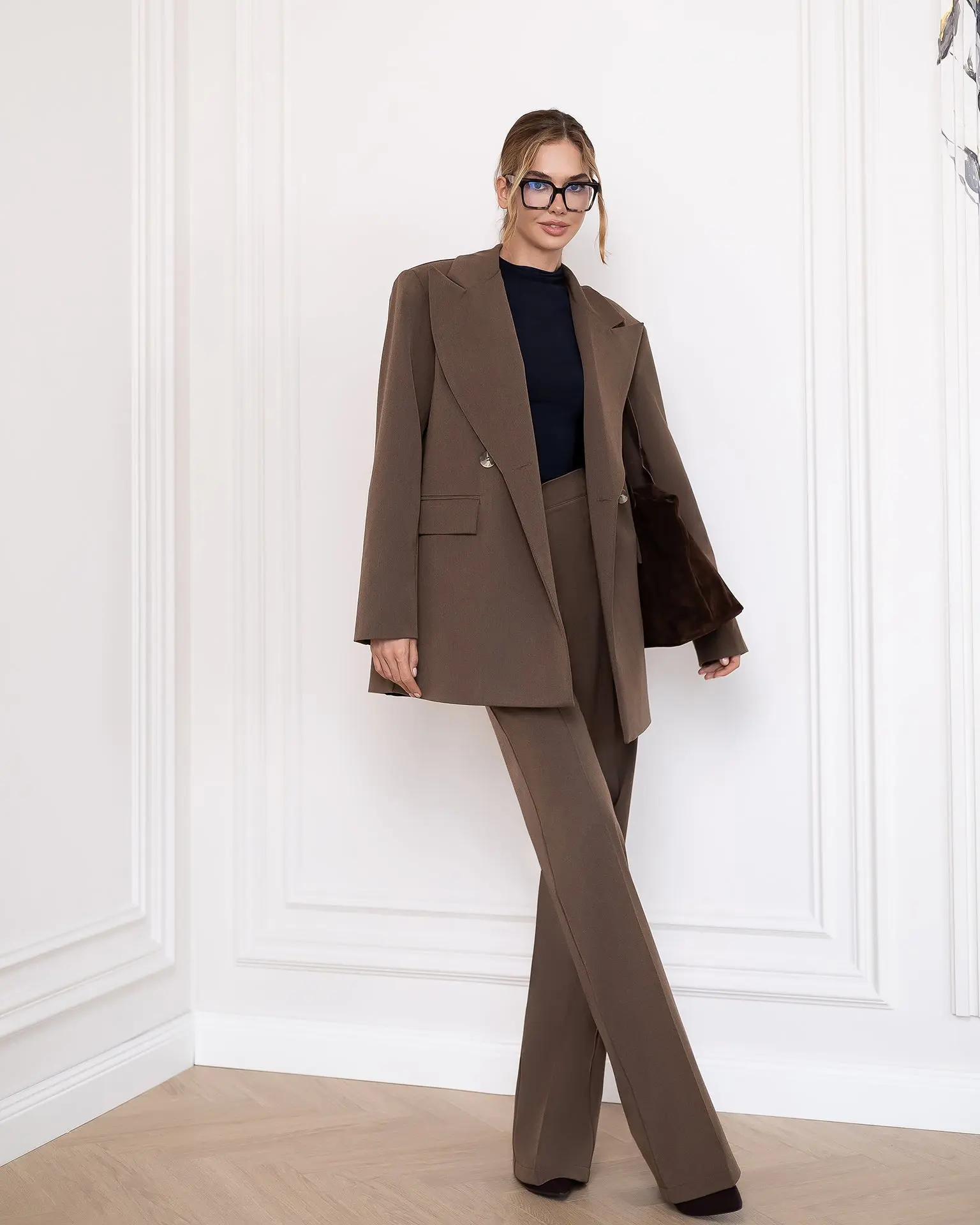 Liora Brown Oversized Double-Breasted Suit 2-Piece
