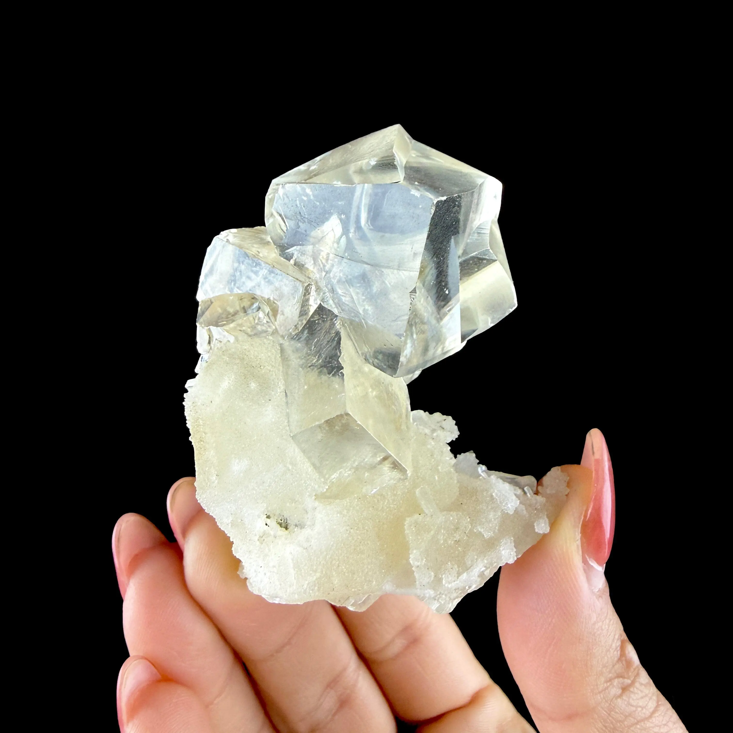 Clear Calcite Cluster on Chalcedony Matrix – Premium Zeolite Mineral from Jalgaon # DKT91