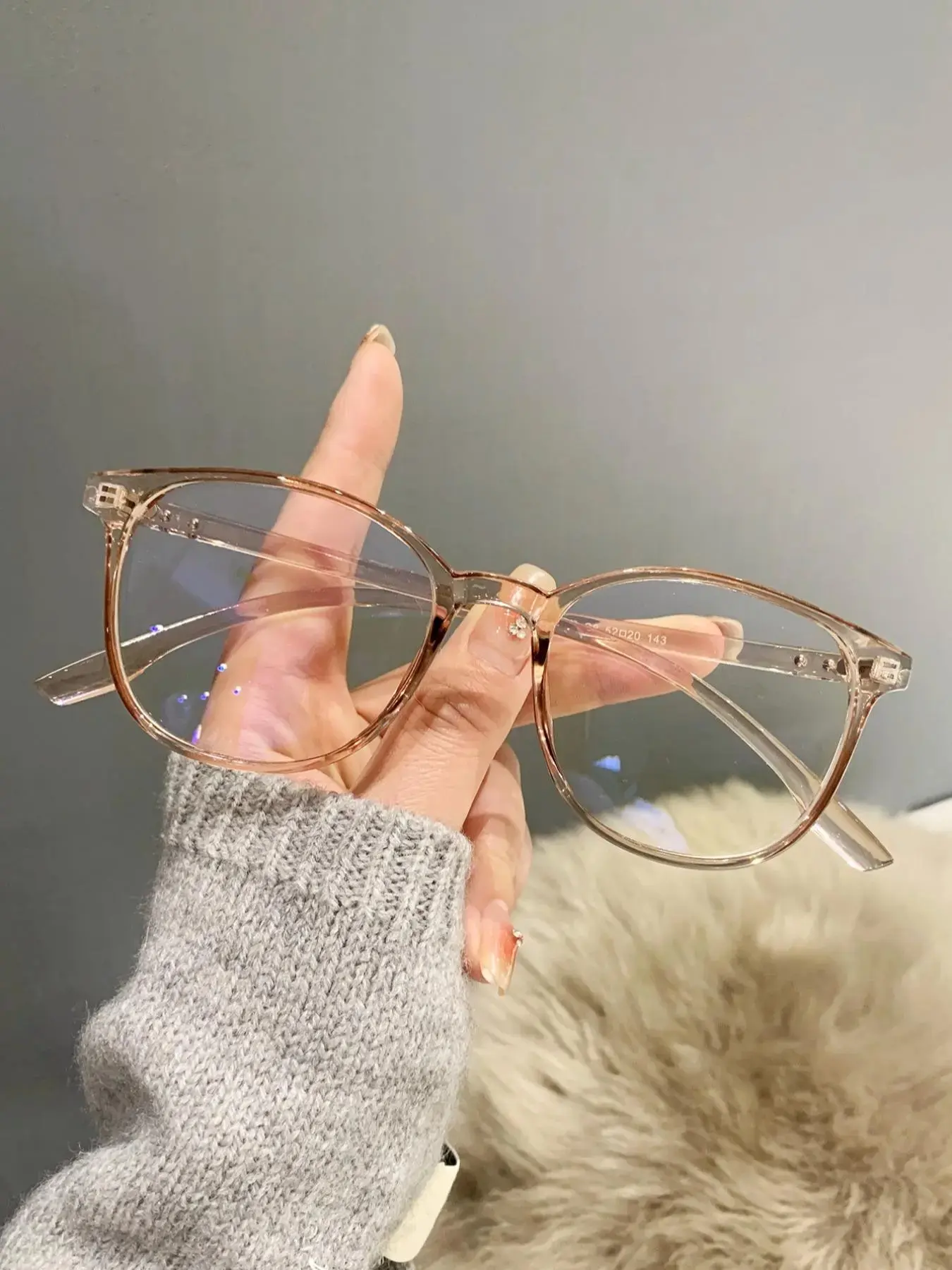 Women's Fashionable Clear Round Frame Eyeglasses, Lightweight Durable Glasses, Casual Trendy Anti-blue Light for Everyday Use, Fashion Accessories Outdoor Activities, Frames Stylish Eyewear