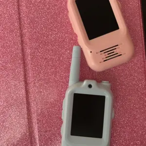 Video Walkie Talkies for Kids, Christmas Gift Handheld Rechargeable Video Intercom Kids Walkie Talkies, Indoor Outdoor Toys for Family Games, Outside, Camping, Hiking for Boys Girls Ages 3-12 (Blue/Pink)