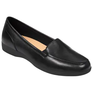 Easy Spirit Slip On Smooth Leather Loafers - Devitt Easy Spirit Slip On Smooth Leather Loafers - Devitt