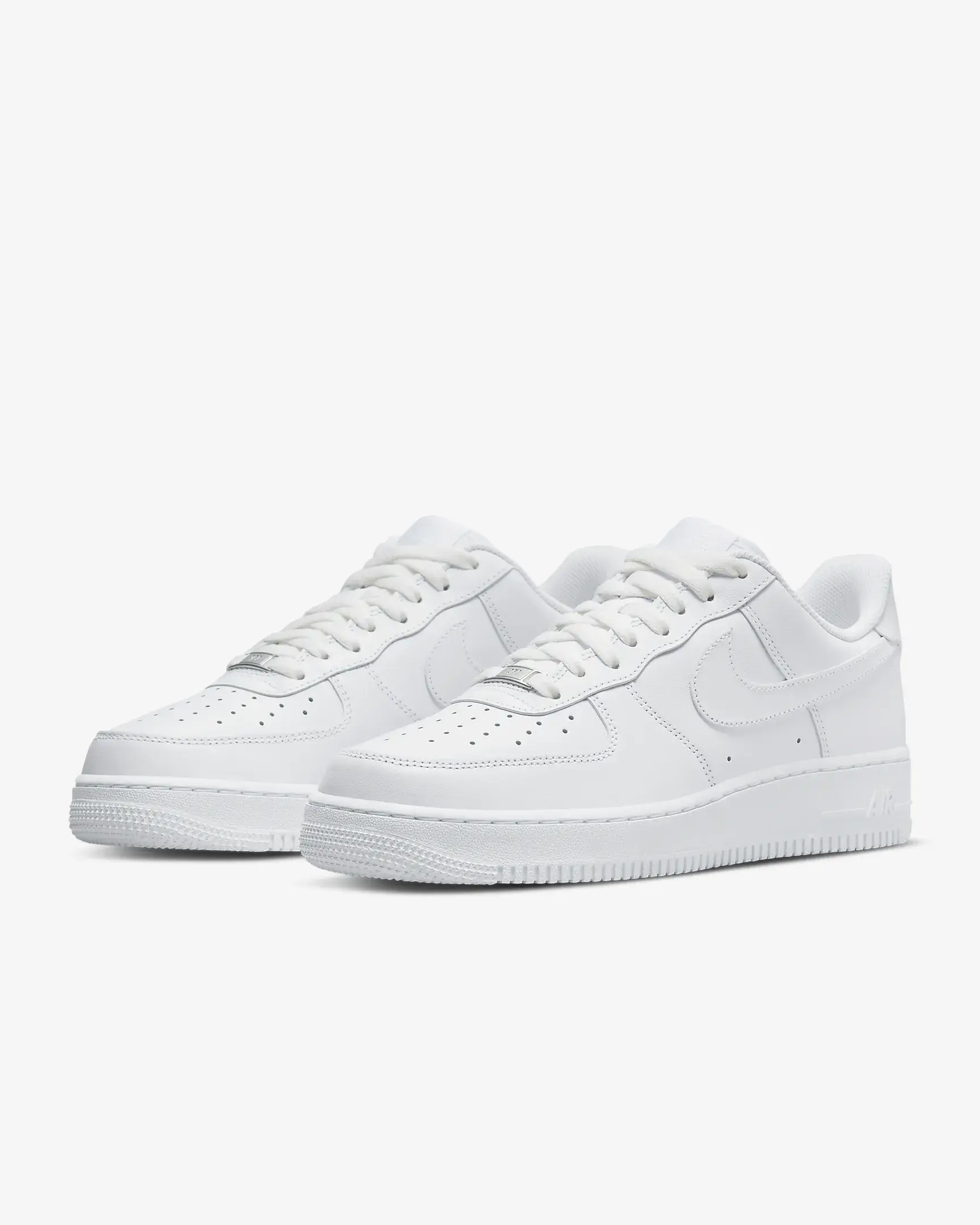 Nike Air Force 1 Low '07 Triple White CW2288-111 Men's Fashion Shoes NEW Nike Air Force 1 Low '07 Triple White CW2288-111 Men's Fashion Shoes NEW