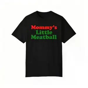 "Funny Unisex Tie-Dye T-Shirt - Mom's Little Meatball Love Island Design - Perfect Gift for Him & Her"