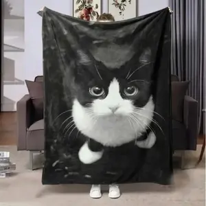 Flannel Soft Throw Blanket - Breathable Black and White Cat Design, Traditional Look, Indoor Sofa/Bed Use, All-Season Gift for Him/Her, Versatile Blanket Throw, Throw Blankets