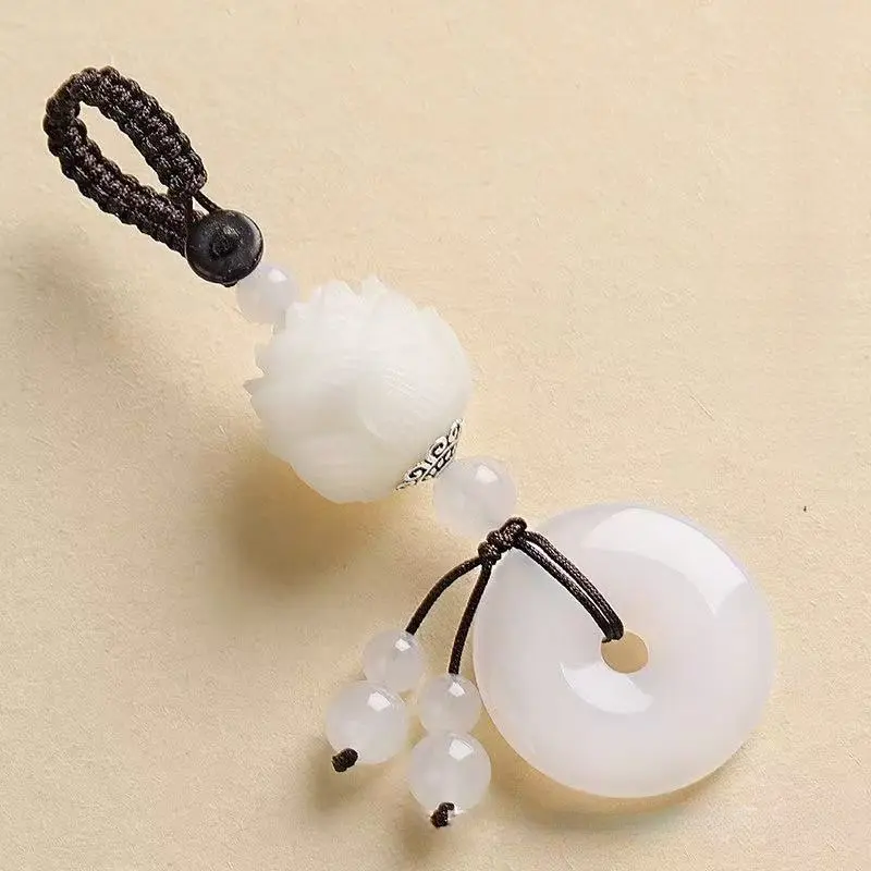 Vintage Zen Lotus Keychain Pendant with Bodhi Beads, Elegant Unisex Accessory for Car Keys & Bags with a Secure Safety Lock, Keychain Accessories, Universal Keychain