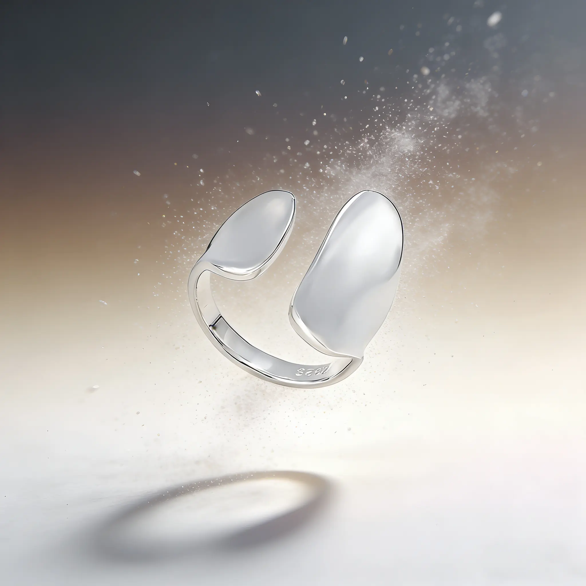 AELNEN Silver-Tone Smooth Oval Adjustable Ring - Minimalist Sleek Statement Ring - Daily Chic Jewelry