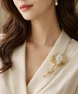 Vintage Baroque Pearl Flower Brooch, Luxury Gold-Plated Lapel Pin