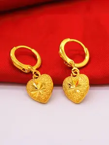 Fashionable texture heart-shaped earrings, Stud Earrings, 24K copper plated women's jewelry, suitable for girlfriends to wear, exquisite gifts for friends, daily gifts, very suitable for Valentine's Day and weddings, bridal accessories