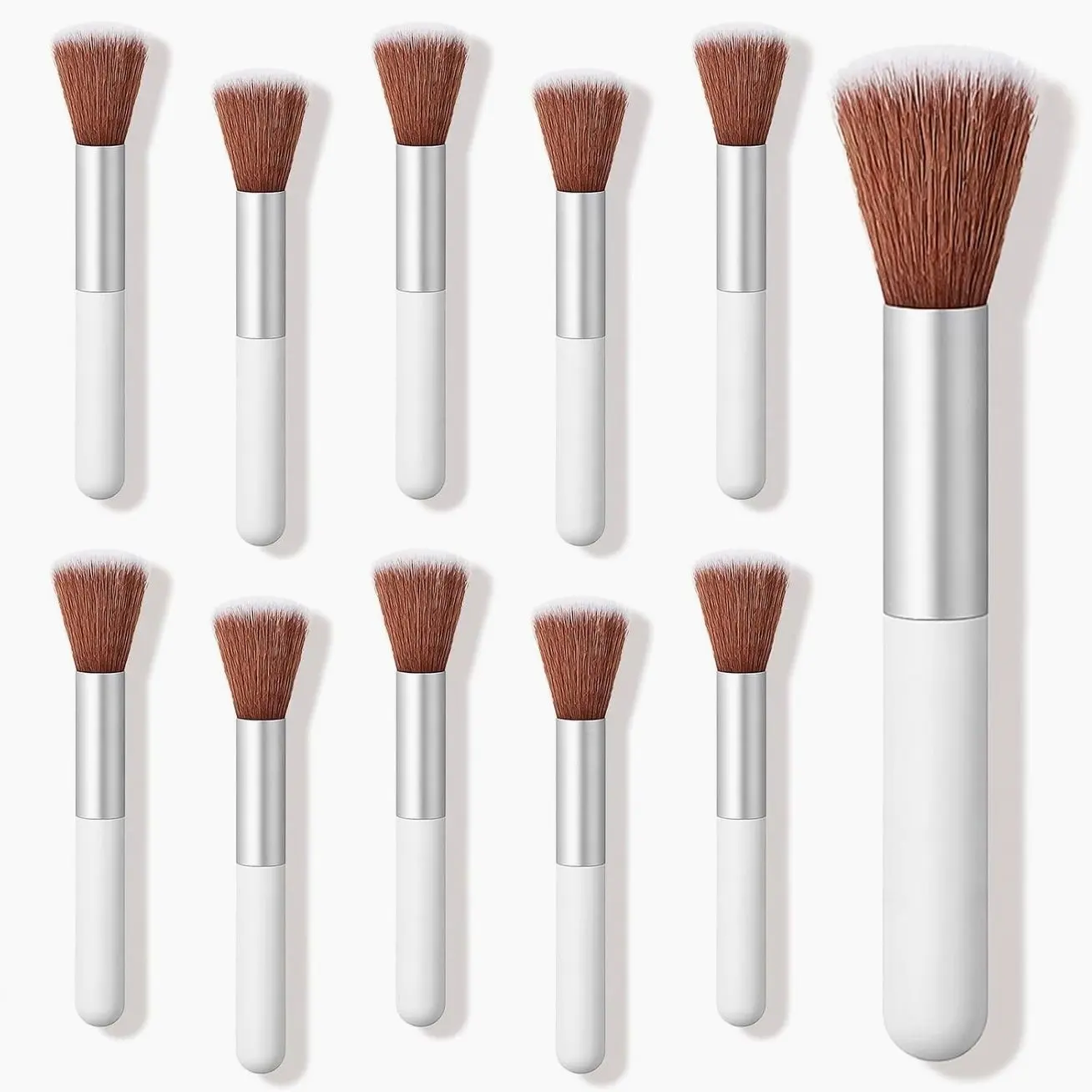 10 PCS Fluffy Disposable Makeup Brushes, Soft Beauty Makeup Brushes Bulk with Comfort Handle, Portable Face Blush Foundation