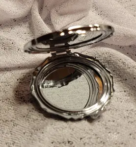 Compact Mirror - Cancer