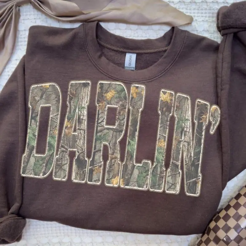 PRINT Gildan Retro Camo Western Sweatshirt, Darlin Distressed Cowboy Quote Sweatshirt, Camouflage Country Shirt, Western Concert Pullover, Southern Style Sweatshirt Gift for Women
