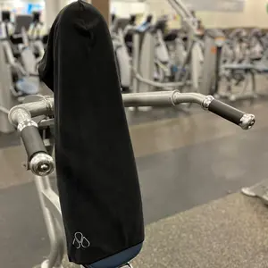 Benchie Hooded Gym Towel - Lightweight Microfiber for workouts