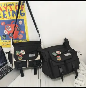 Messager Bag Crossbody Bag Shoulder Multi Pocket Slings Purse  For Women Men Crossbody ﻿(with accessories)