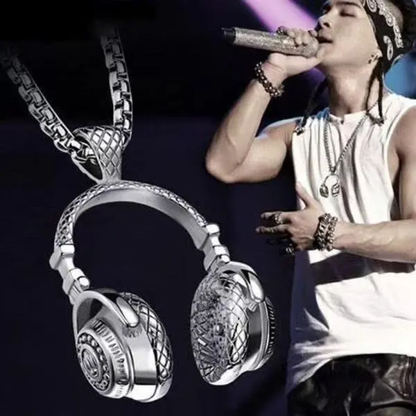 Stainless Steel Headphone Pendant Necklace, Unisex Streetwear Hip-Hop Jewelry, Music Theme Sweater Chain for Daily Use, Headphones, Unisex Wear, American Aesthetic, Casual, European & American Inspired, Crafted For Versatility