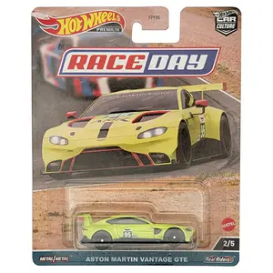 Hot Wheels Car Culture 2023 Race Day Aston Martin Vantage GTE
