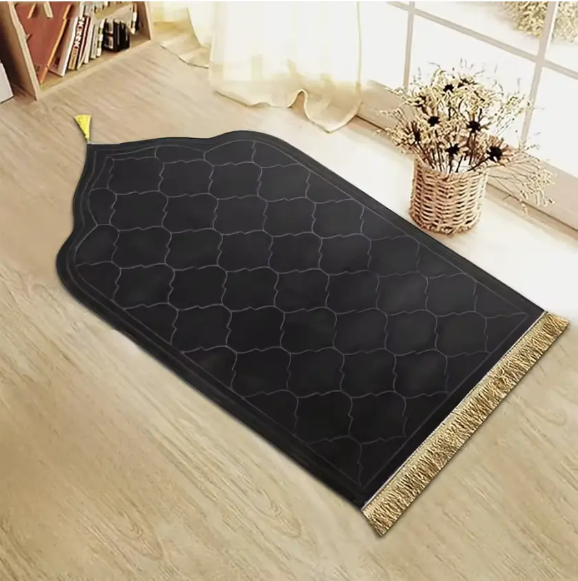 Thickened Printed Prayer Mat Plush with Tassel Flannel Irregular Prayer Mat