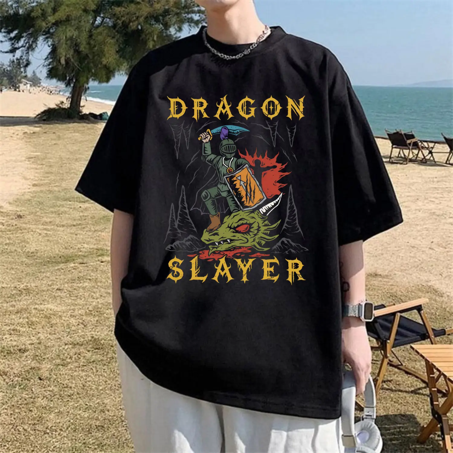 Dragon Slayer Knight Sweatshirt, OSRS Inspired Knight vs Dragon Graphic Crewneck, Unisex Gamer Sweatshirt