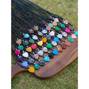 10/24pcs Natural Stone Heart-Shaped Pendant Necklace, Crystal Heart-Shaped Gemstone Chakra Crystal Jewelry With PU Rope Jewelry Gift, Ideal For Holiday Party