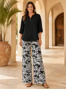Women's Loose 2-Piece Casual Set - Lightweight Leaf-Print Long-Sleeve V-Neck Top, High-Waisted Wide-Leg Lounge Pants, Casual Women's Set for Daily Wear