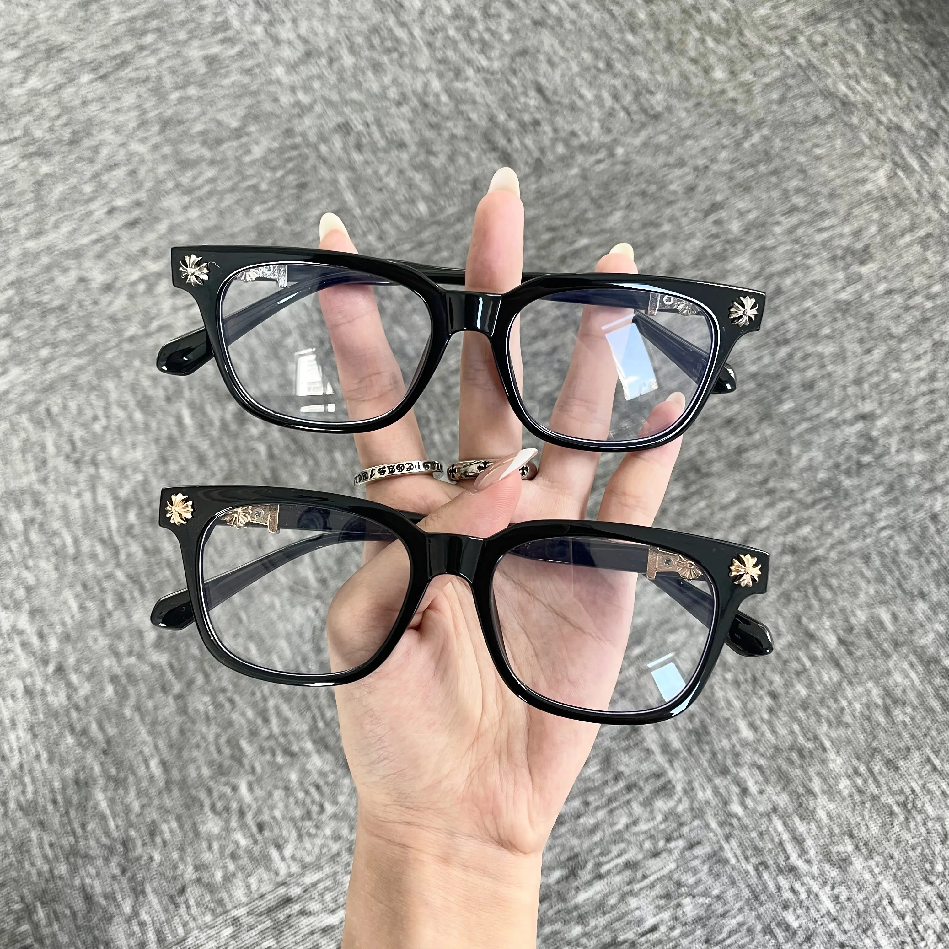 Gothic Punk Square Bluelight Glasses with Silver Cross Decor, Unisex Bicolor Acetate Non-Prescription Frames for Computer Headache Relief, Bicolor Frame Non-Prescription Glasses, Angular Non-Prescription Glasses