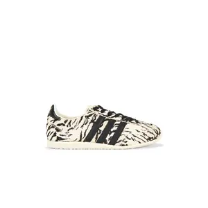 adidas Originals Japan Sneaker in Off White & Core Black