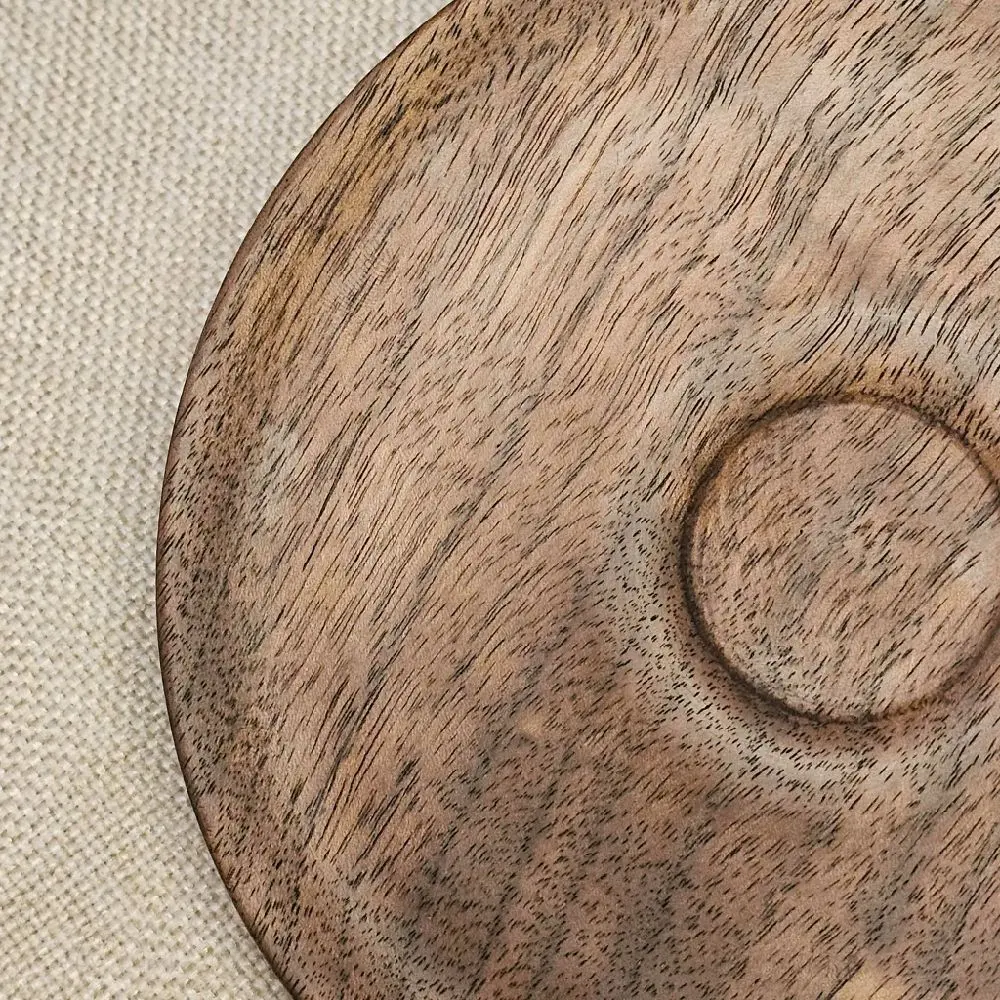Wooden plate Wooden plate