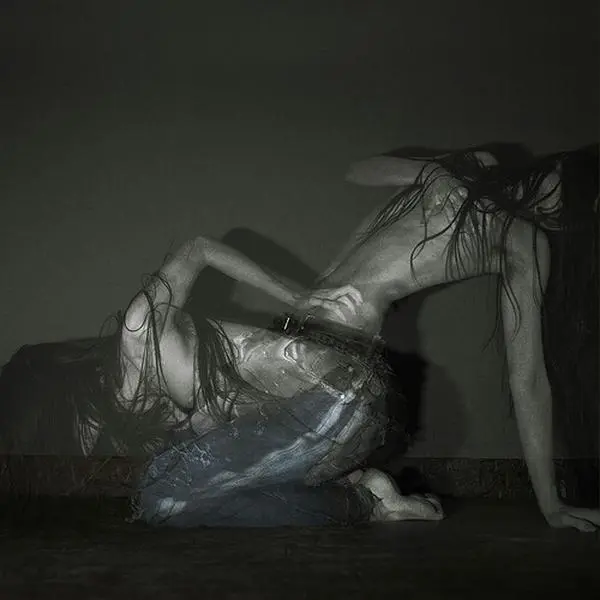Sofia Isella - Something Is A Shell . (Vinyl LP)