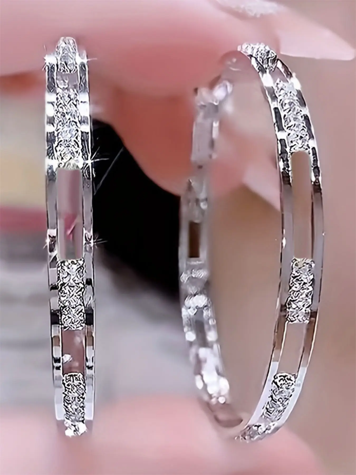 1 Pair Elegant Cubic Zirconia Drop Earrings Cz Earrings Brilliance Earrings Wedding Anniversary Ear Jewelry Sparkling Ear Jewelry For Wedding Engagement Anniversary Party Jewelry High Quality Earrings Shining Earrings Valentine's Day Gift