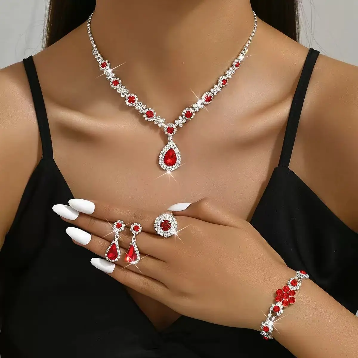 Women's 2-Piece Bridal Jewelry Set, Silver-Plated Teardrop Cubic Zirconia Statement Necklace and Drop Earrings, Bling Jewelry for Weddings, Bling Jewelry Sets, Combo Jewelry Sets