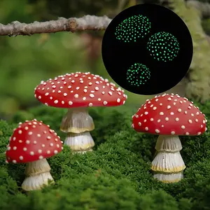 3pcs Glow-in-the-Dark Rustic Red Mushroom Miniature Ornaments, Practical and Decorative Unique and Creative Garden Décor for Potted Plants Home Accents