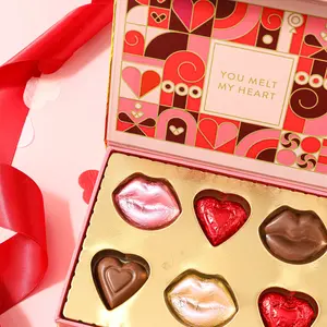 Bonnie & Pop - A Love Letter Pink Envelope Box with Foiled Milk Chocolate Lips & Hearts