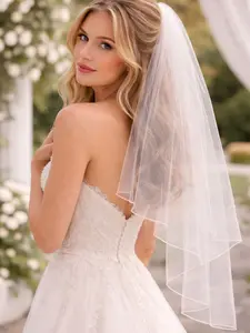Elegant Double-Layer Short Bridal Veil ,Crafted from Light, Soft Tulle ,Naturally Draping to Flatter the Shoulders and Neckline,An Exquisite Western Wedding Veil Suitable for a Variety of Bridal Gown Styles, Wedding Veils for Brides