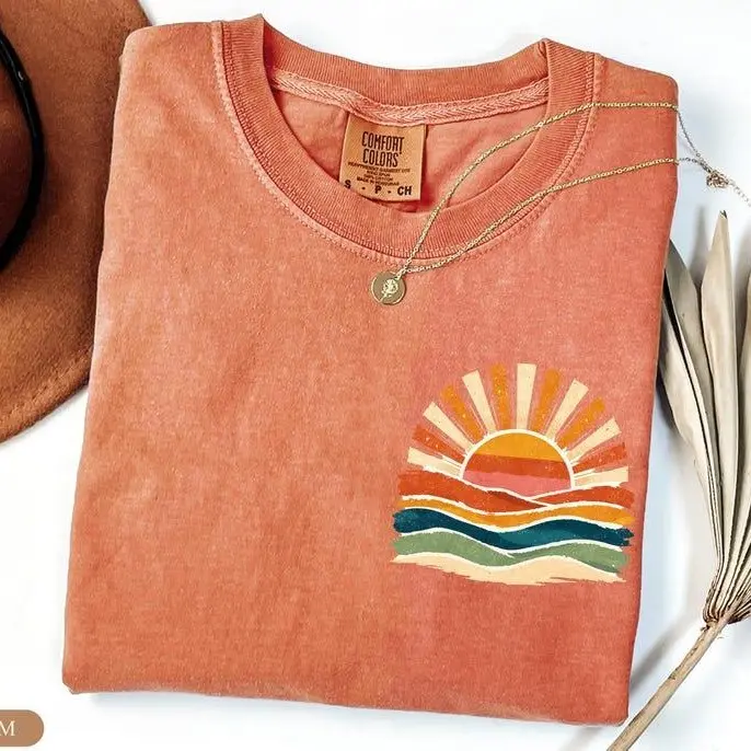Comfort Colors Vintage Sea Retro Ocean Sun Shirt, Coastal Summer Tee, Beach Vacation Graphic T-Shirt, Ocean Lover Sunshine Gift
