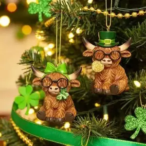 St Patrick's Day Highland Cow Statue Set, Includes Elf Gold Coin and Clover Pattern, Perfect Decorative Figurine for Home and Office