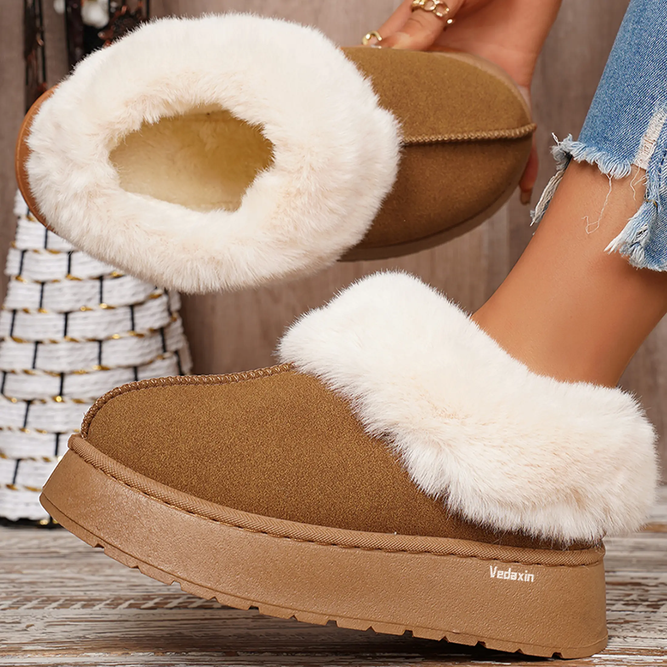 Women's Platform Fuzzy Slippers Warm Plush Lined Winter Slides Non-slip Snow Boot Indoor Outdoor House Shoes