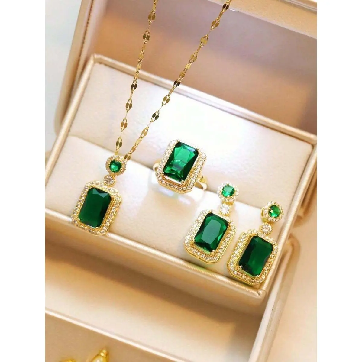 2026 Green Diamond Fantasy Style Jewelry Set - Earrings, Necklace, Ring Accessory Set for Banquet Dresses, Costume Fashion, Jewelry Sets