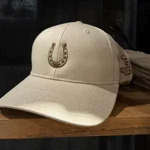Two Sisters Ranch Horseshoe Hat
