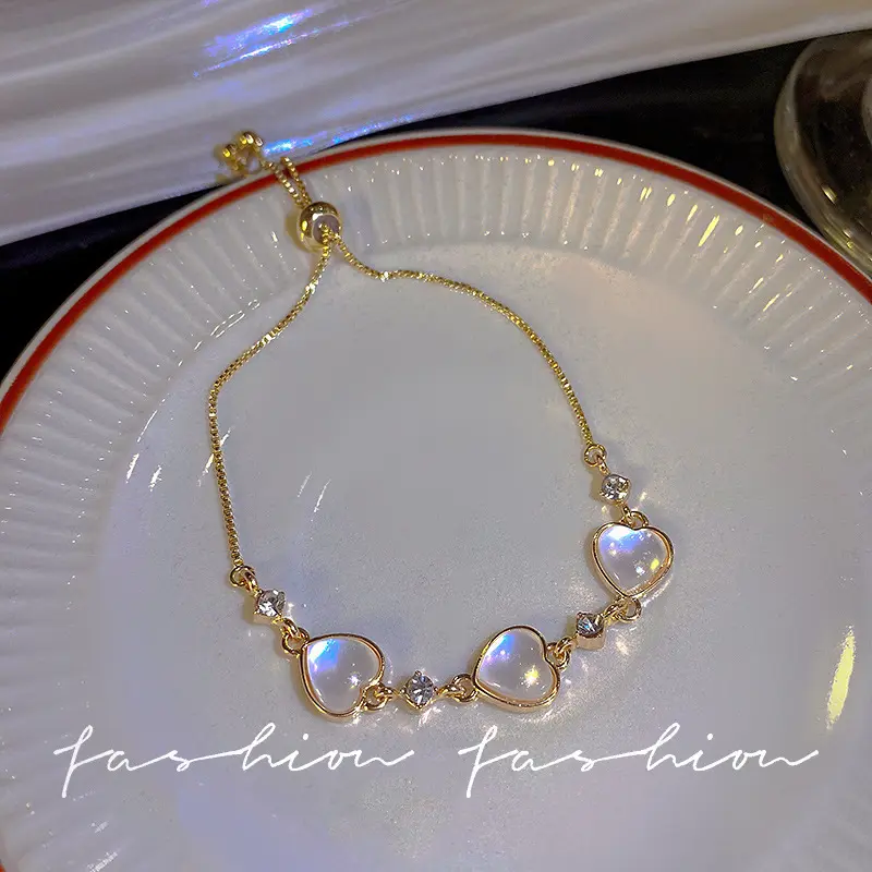 2250 # Cat Eye Love Bracelet