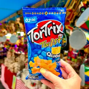 6 Tortrix TWIST QUESO Azules  Autentic Flavor of Guatemala 35gr c/u - Deliciosos Tortilla Chips with cheese  Taste - Perfect for Any Dip - Irresistible Crunchy and Savory Snack