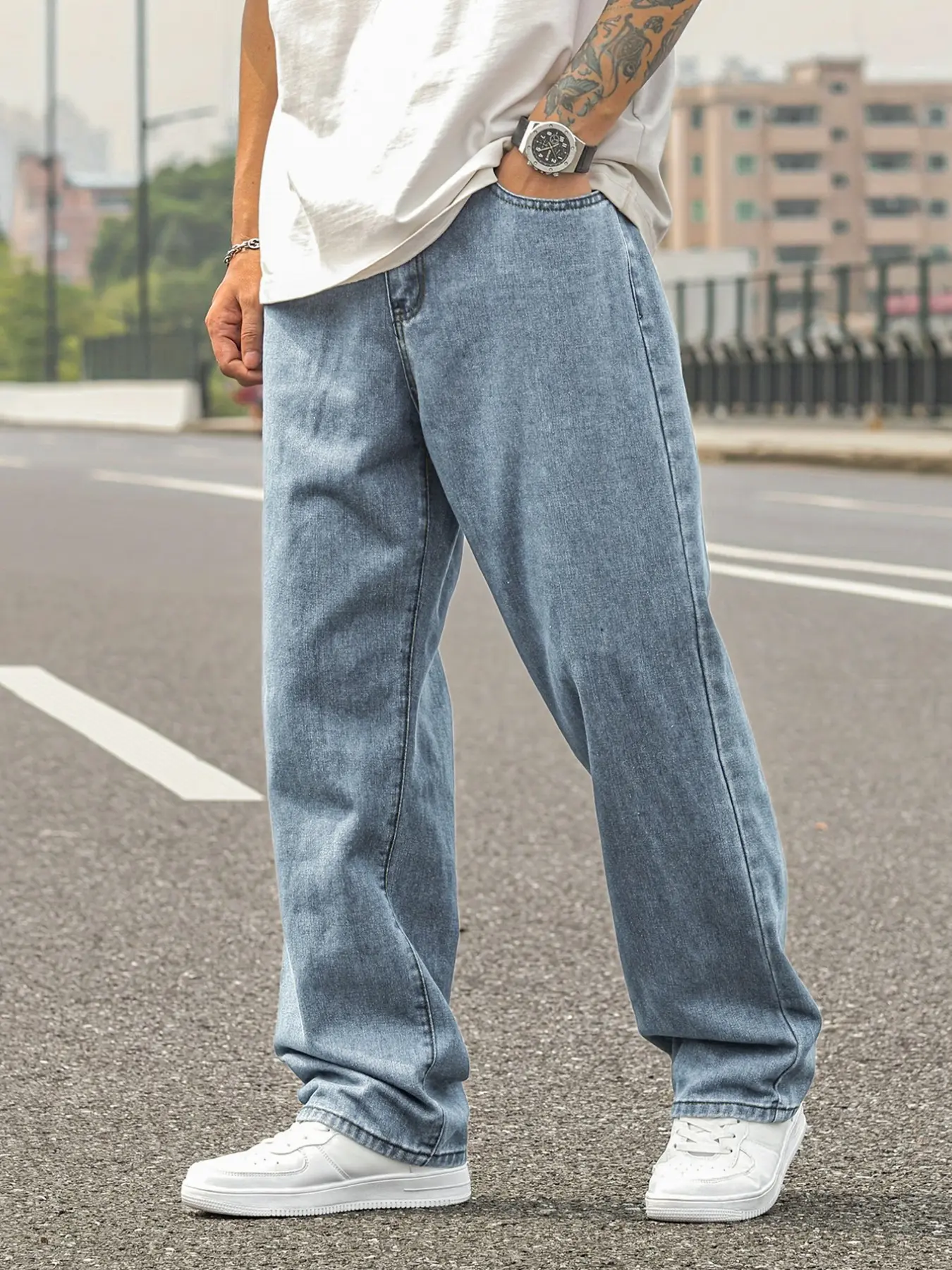 Men's Fitted Straight Leg Light Wash Plain Pocket Jeans, Jeans with Pockets, Denim Look Jeans, Casual Versatile Stylish Aesthetic Denim Long Pants, Natural Waist Zipper Fly, All Seasons Fashion, Fashion Jean Bottoms, Streetwear, Menswear