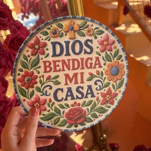 1pc Spanish Phrase "God Bless Me" Aluminum Wall Art - 7.8x7.8 Inch Round Metal Plaque with Vibrant Floral Design, Waterproof & Dustproof Decor for Home, Cafe, Wedding, Birthday, or Party Supplies, Metal Wall Art Decor, Perfect for Room Decor