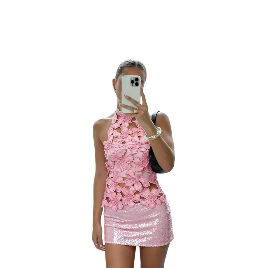 LIQUCY Women Halter Neck Floral Appliqué Cutout Top Sleeveless Hollow Out Backless Blouse Summer Trendy Chic Daily Dating Party Club Night Out Going Out Vacation Outfit