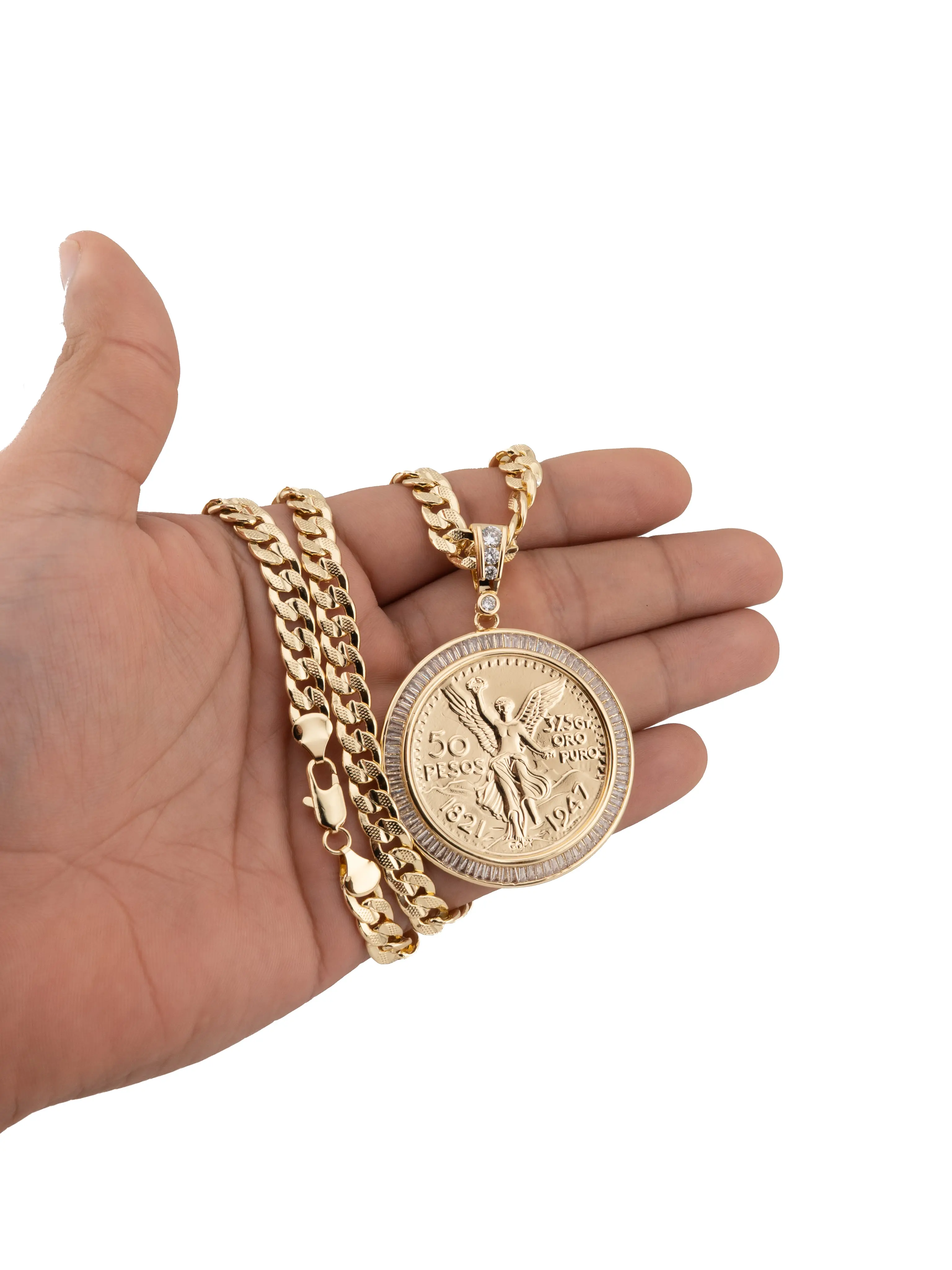 Men's Gold-Plated Centenario Coin Pendant Necklace, 24-Inch Heavy Gold-Tone Chain, Hip Hop Modern Streetwear Night Out Fashion Costume Jewelry Accessory