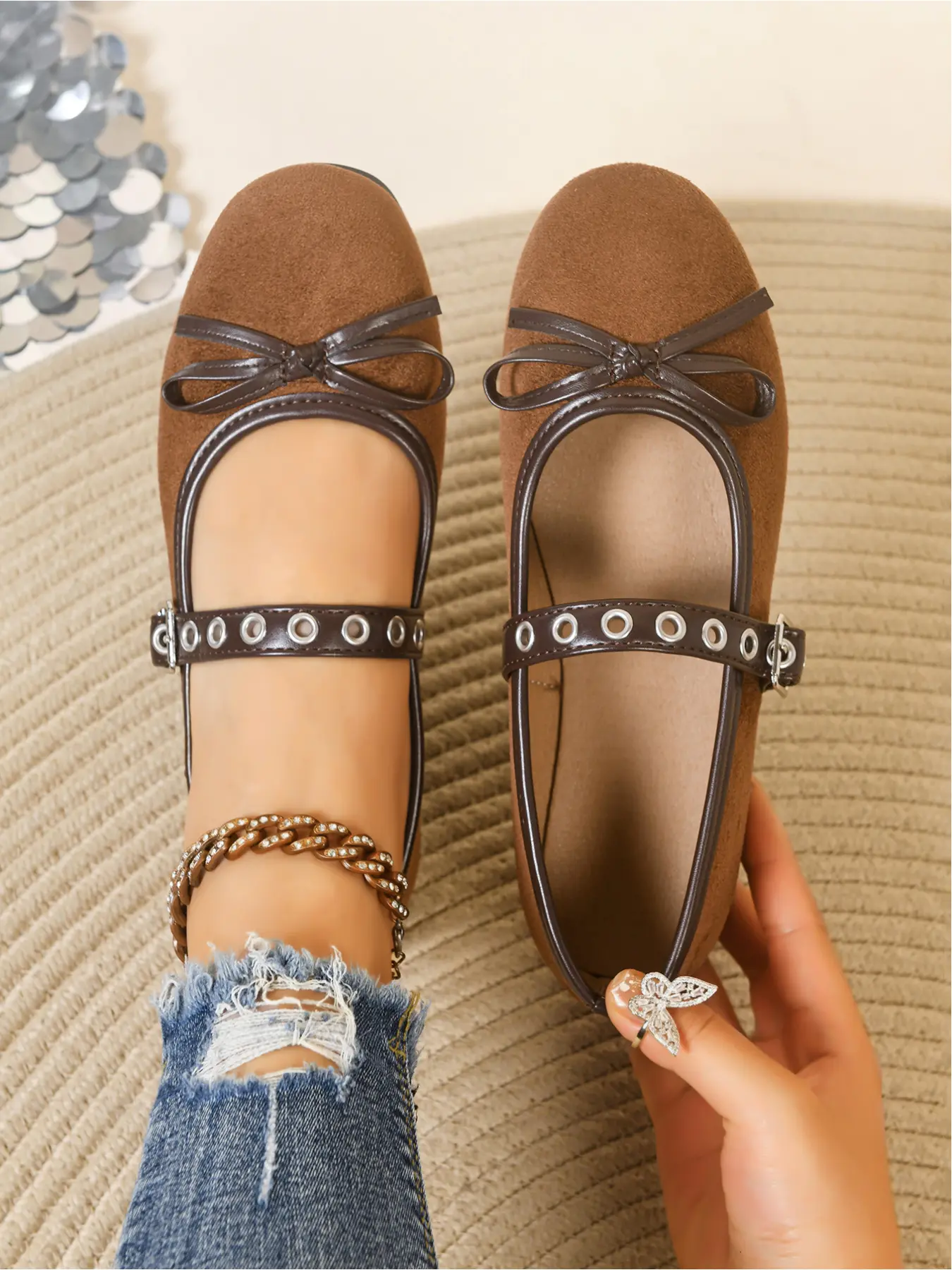 Women's new large-size round-toe Mary Jane shoes with bow, single strap, metal buckle decoration, flat sole, versatile, casual, comfortable, stylish, simple, and suitable for commuting Bowknot Design Shoes Footwear