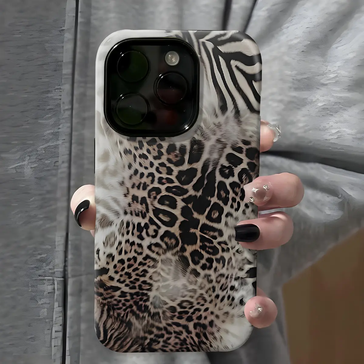 Animal Print Cheetah Zebra Tiger Phone Case , Shockproof Rugged Cover Dual Layer Soft TPU Hard Bumper Shell for iPhone 11 12 13 14 15 16 17 Pro Max Plus