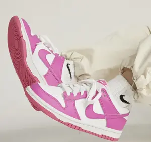 Nike Dunk Low Barbie Laser Fuchsia Pink FB9109-102 GS Womens Fashion Sneakers New